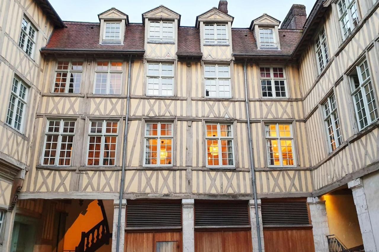 Ancien Hotel Particulier - Pl Du Vieux Marche 4 Pers Руан Экстерьер фото